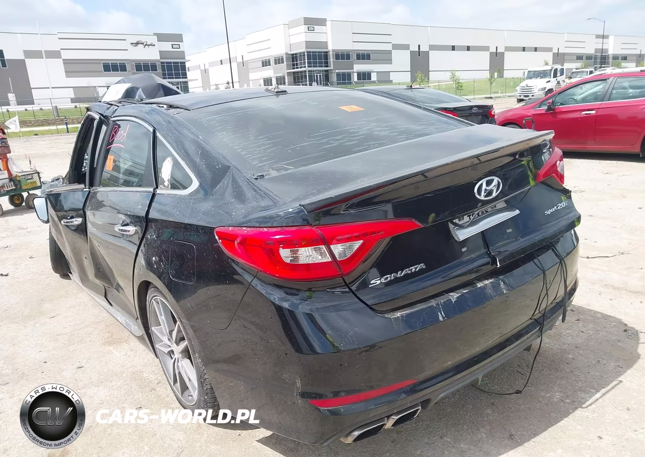 2015 Hyundai Sonata Sport 2.0T VIN:5NPE34ABXFH084649 - 3