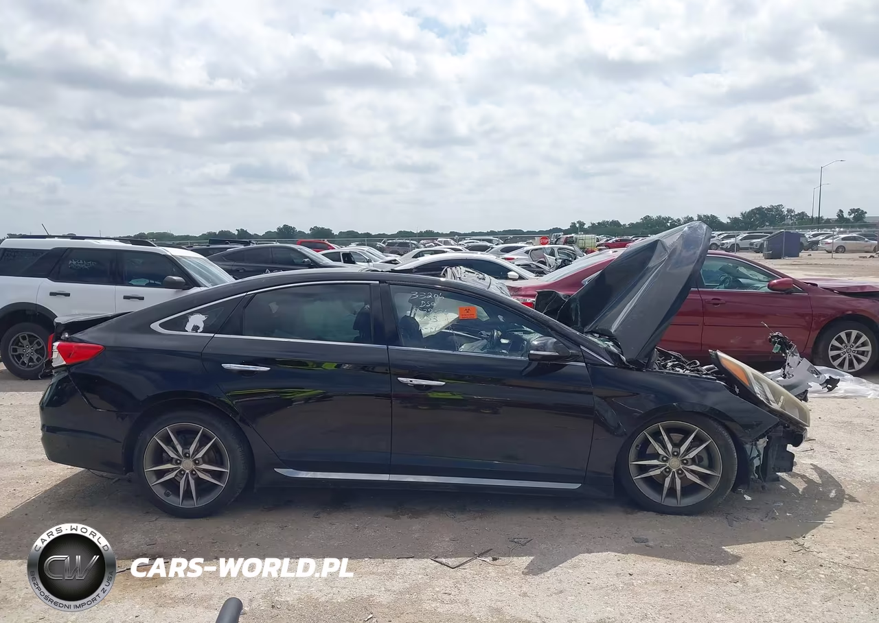 2015 Hyundai Sonata Sport 2.0T VIN:5NPE34ABXFH084649 - 9