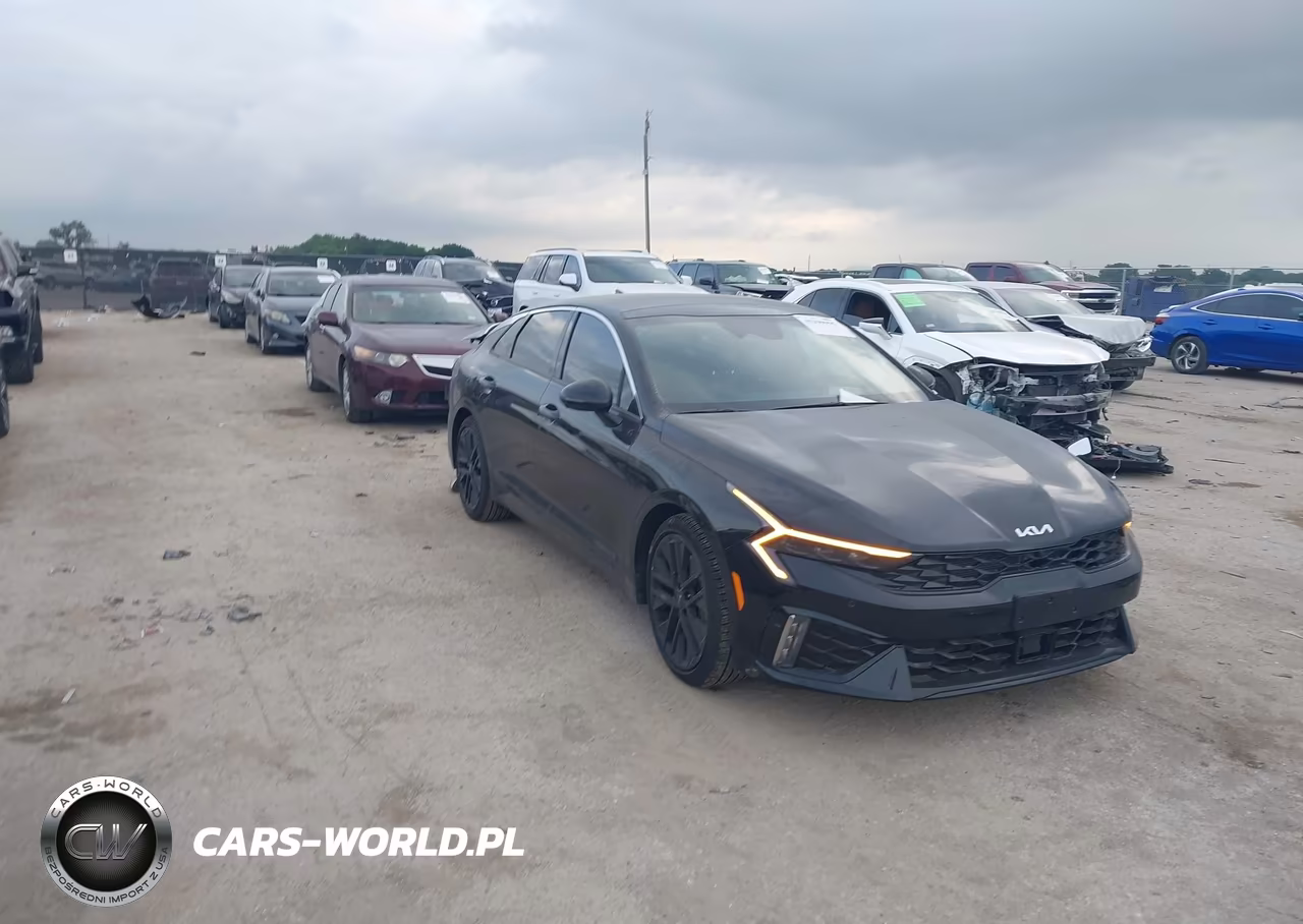 2026 Kia K5 Gt – zdjęcie 1 z 16