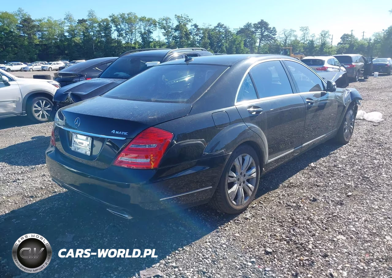 2010 Mercedes-Benz S 550 4Matic VIN:WDDNG8GB7AA358527 - 4