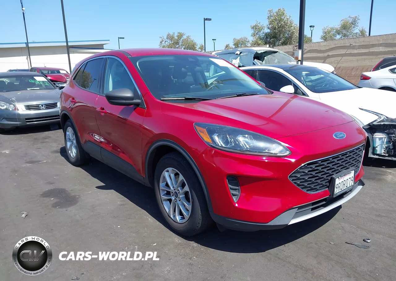 2022 Ford Escape Se
