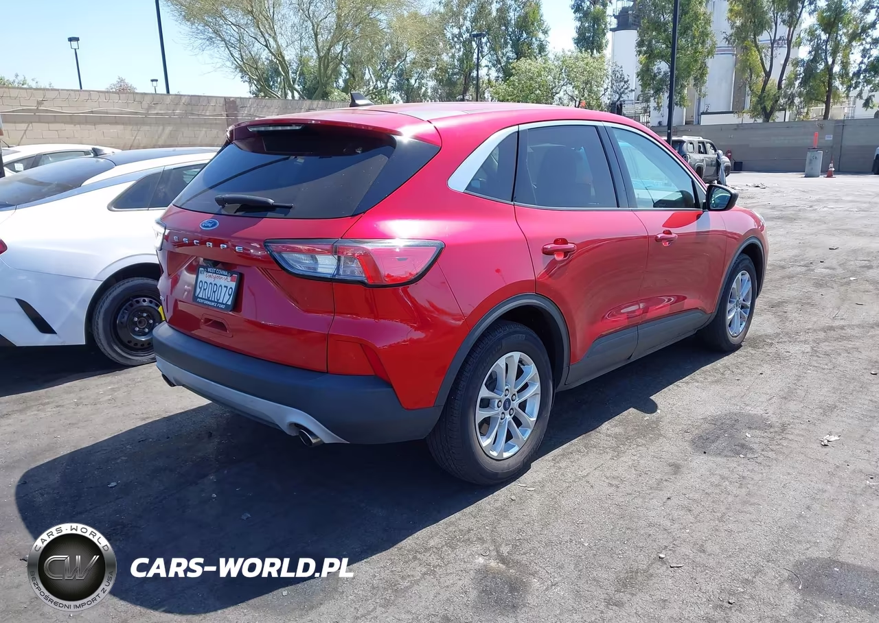 2022 Ford Escape Se VIN:1FMCU0G6XNUB57431 - 4