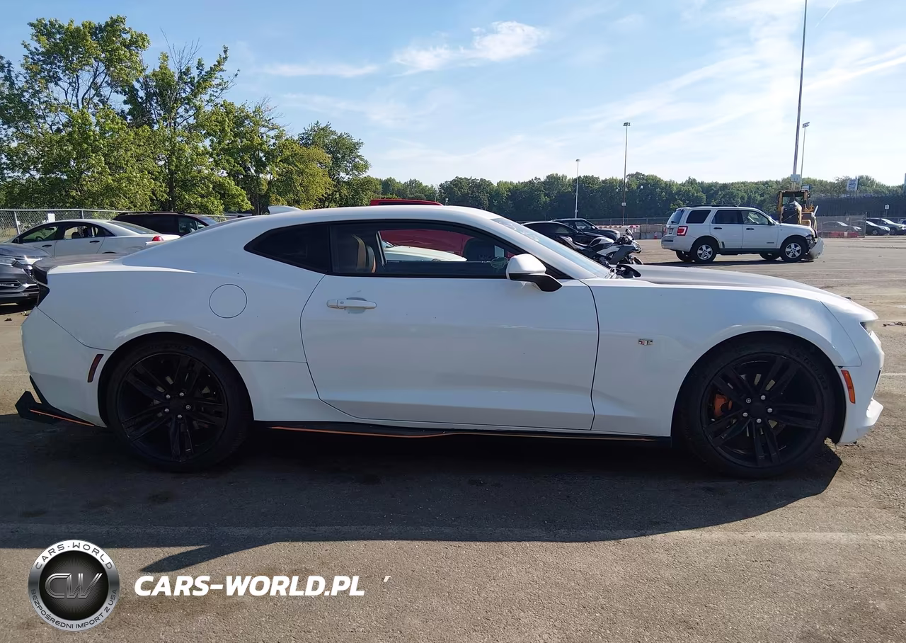 2018 Chevrolet Camaro 2Lt VIN:1G1FD1RSXJ0114512 - 13