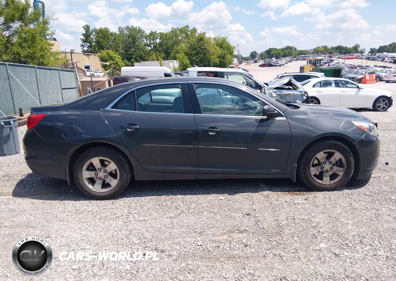 2015 Chevrolet Malibu Ls VIN:1G11B5SL0FF330965 - 14