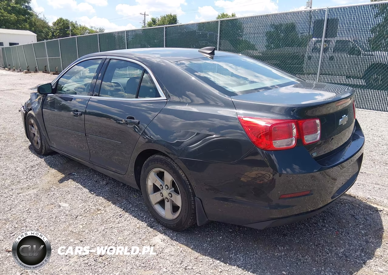 2015 Chevrolet Malibu Ls VIN:1G11B5SL0FF330965 - 3