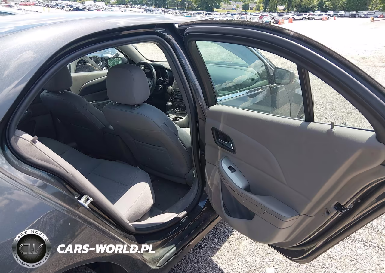 2015 Chevrolet Malibu Ls VIN:1G11B5SL0FF330965 - 8