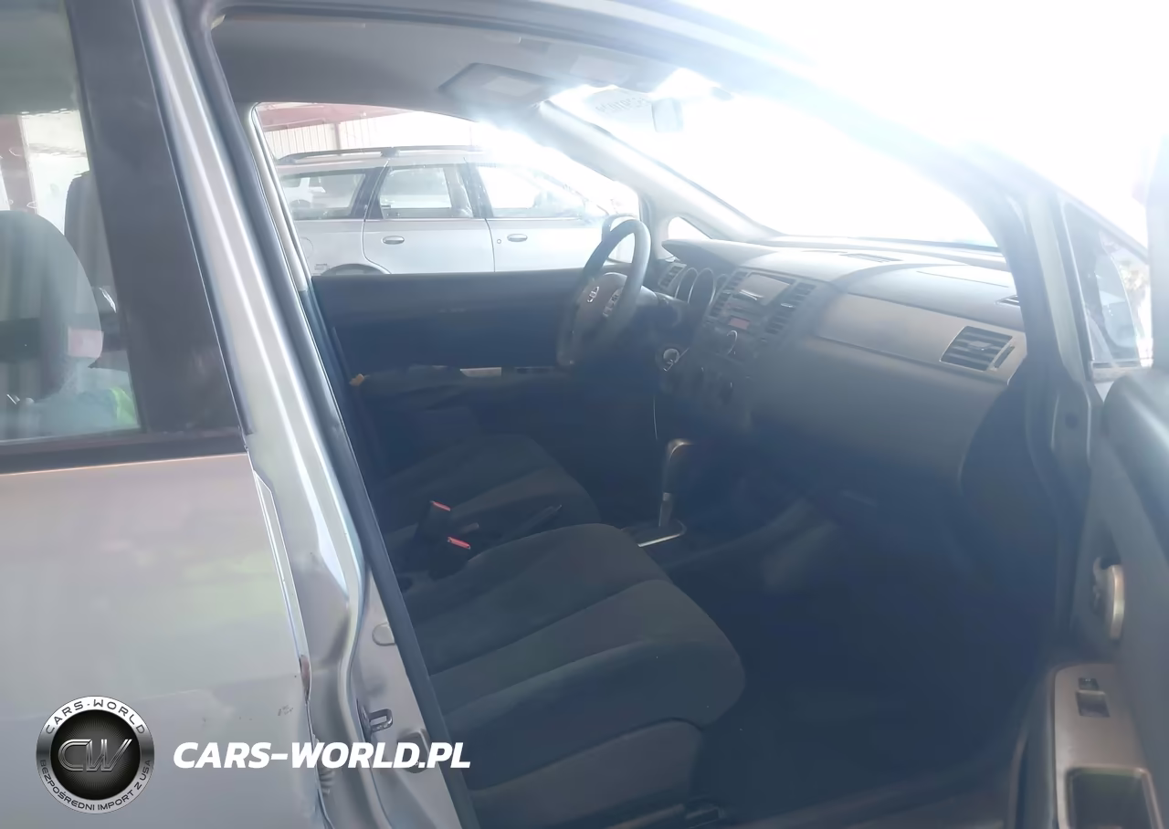 2010 Nissan Versa 1.8S VIN:3N1BC1APXAL424388 - 5