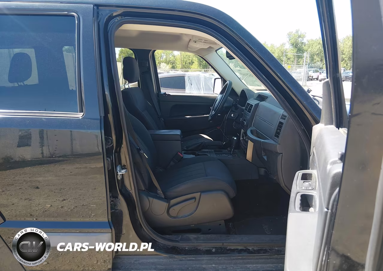 2012 Jeep Liberty Sport VIN:1C4PJMAK5CW145426 - 5