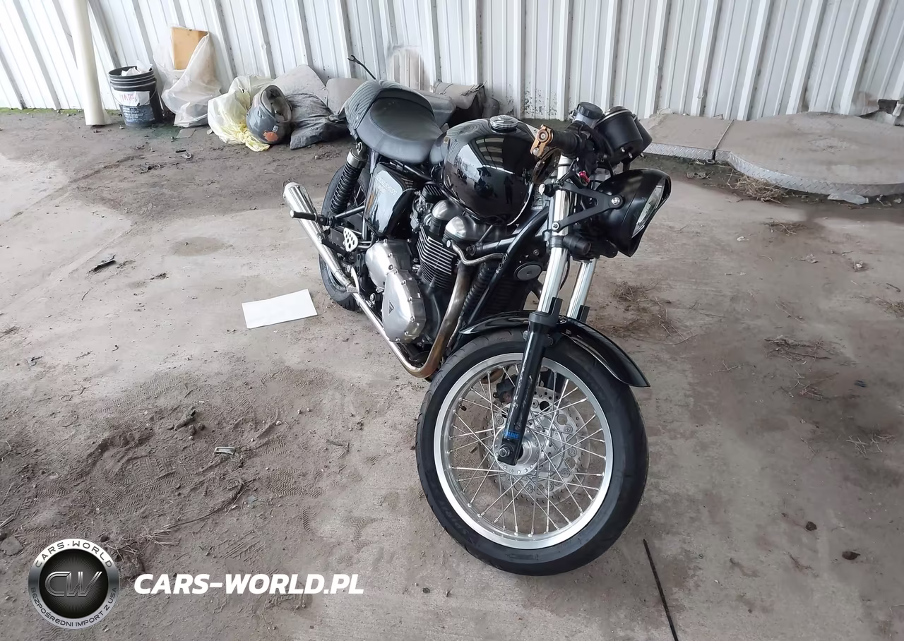 2008 Triumph Motorcycle Thruxton 900 – zdjęcie 1 z 17