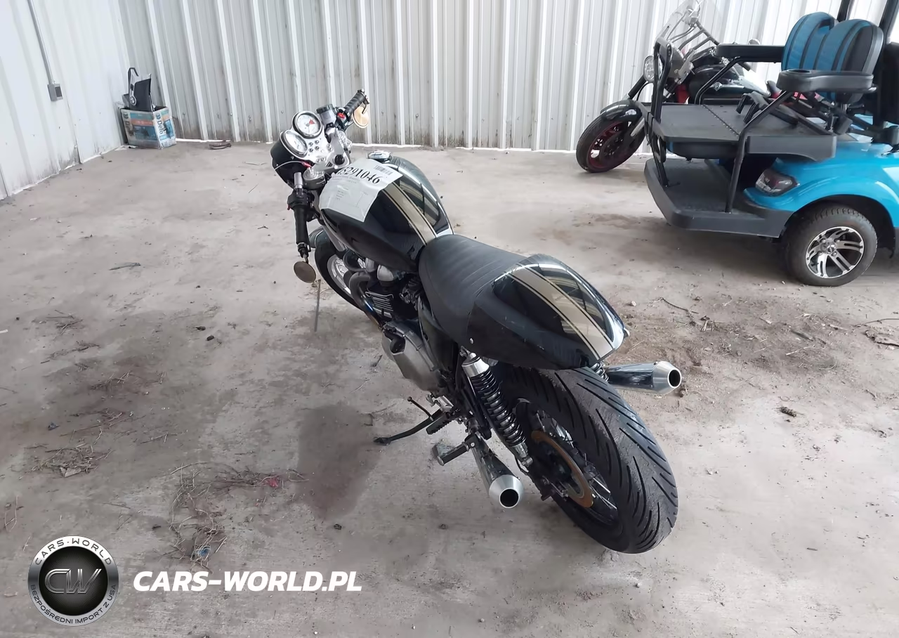 2008 Triumph Motorcycle Thruxton 900 VIN:SMT920K1X8T330876 - 3
