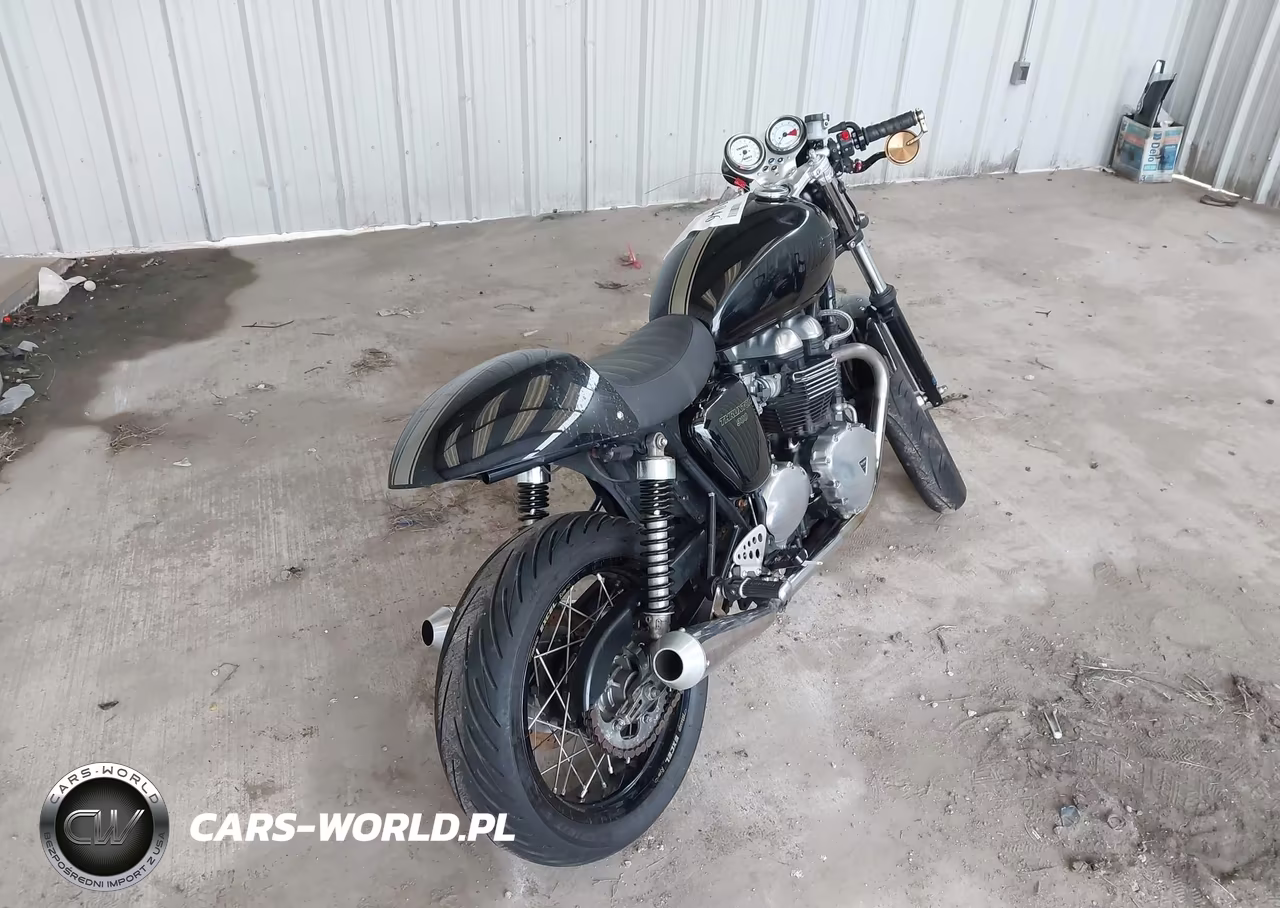 2008 Triumph Motorcycle Thruxton 900 VIN:SMT920K1X8T330876 - 4