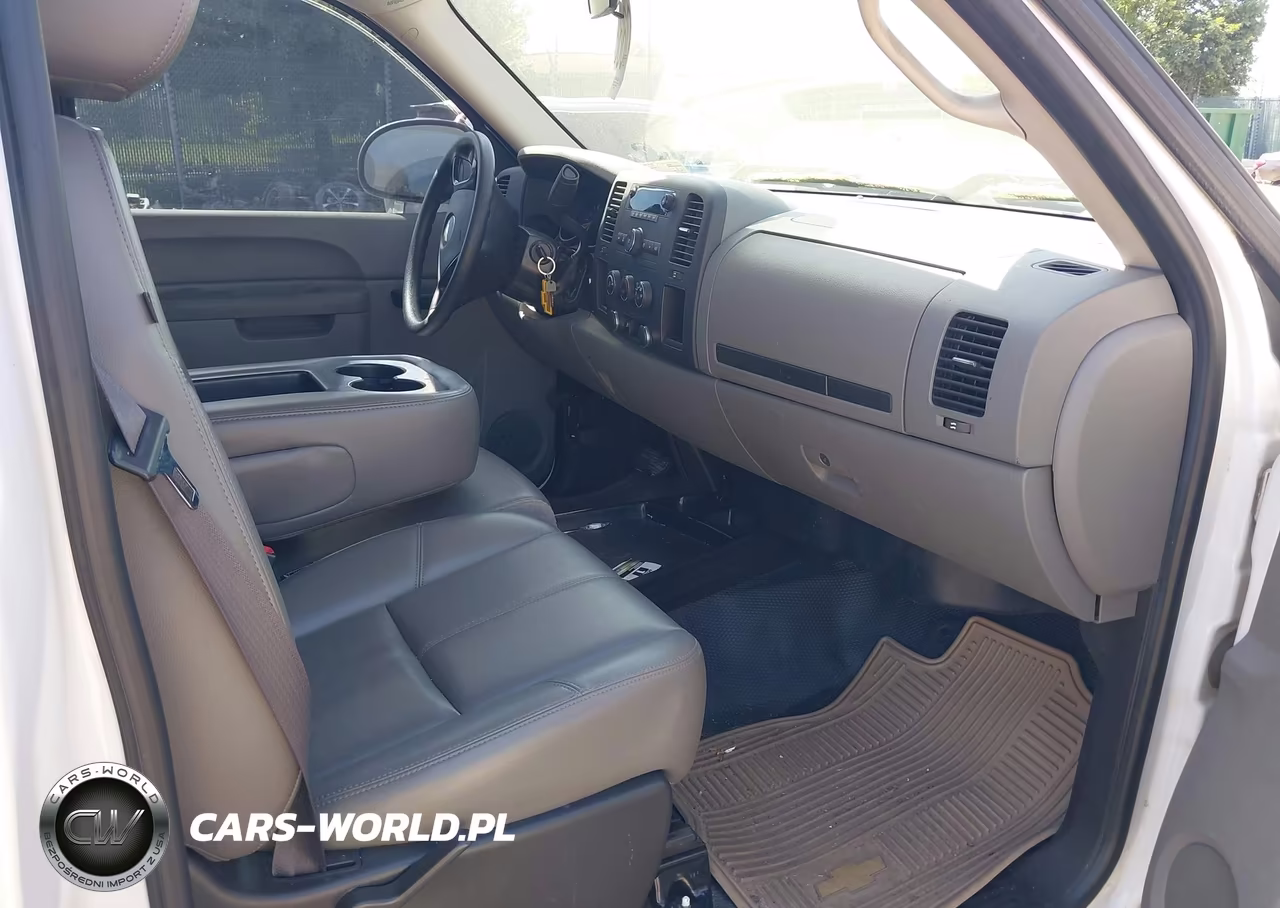 2011 Chevrolet Silverado 1500 Work Truck VIN:1GCNCPEX8BZ366296 - 5