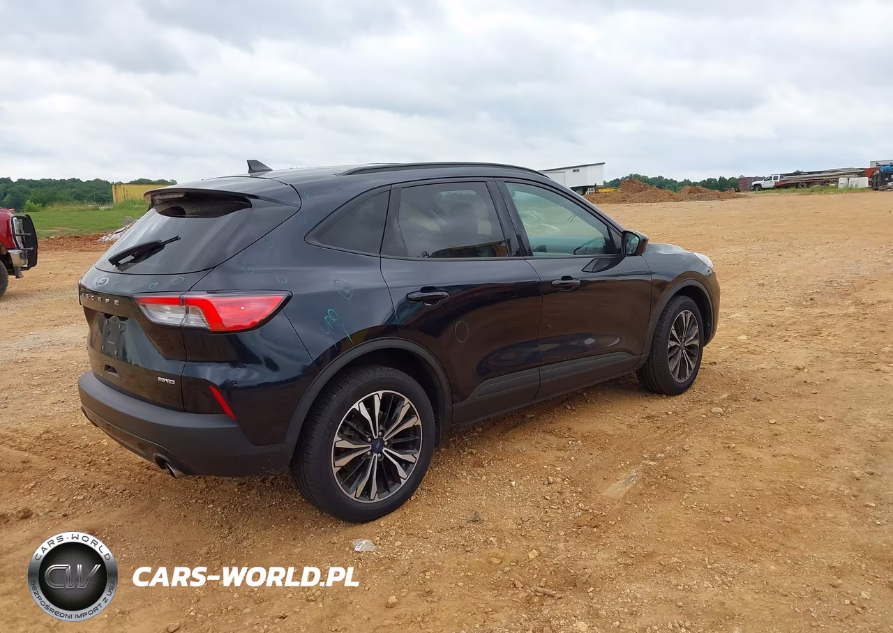 2021 Ford Escape Se VIN:1FMCU9G60MUA95332 - 4