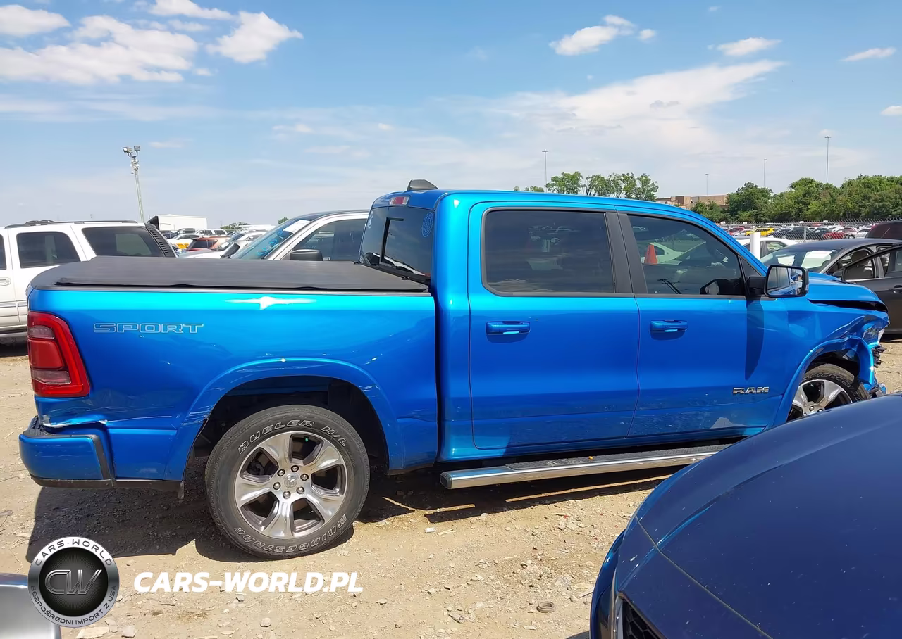 2022 Ram 1500 Laramie 4X4 5'7 Box VIN:1C6SRFJT4NN154769 - 12