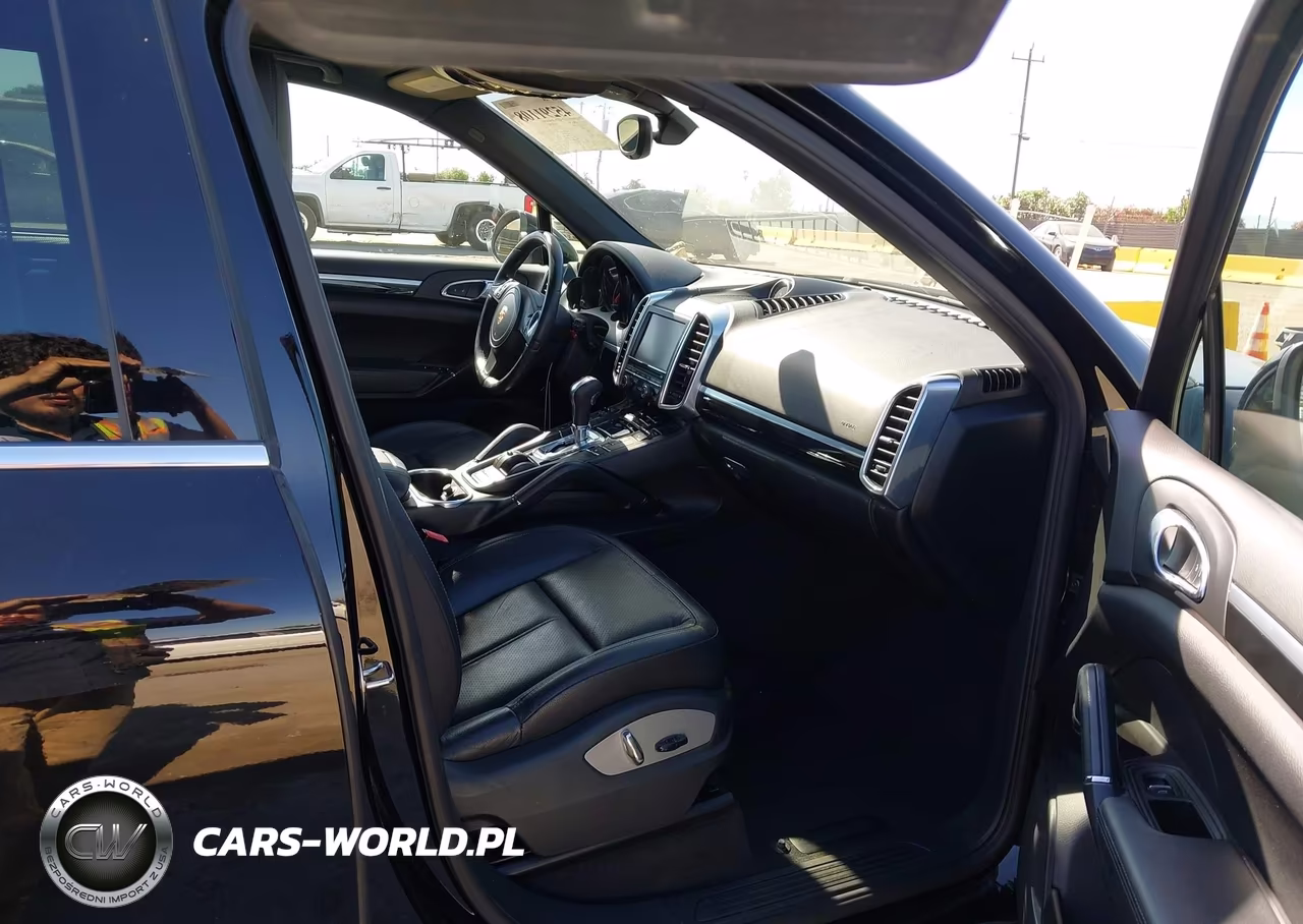 2013 Porsche Cayenne VIN:WP1AA2A24DLA04701 - 5