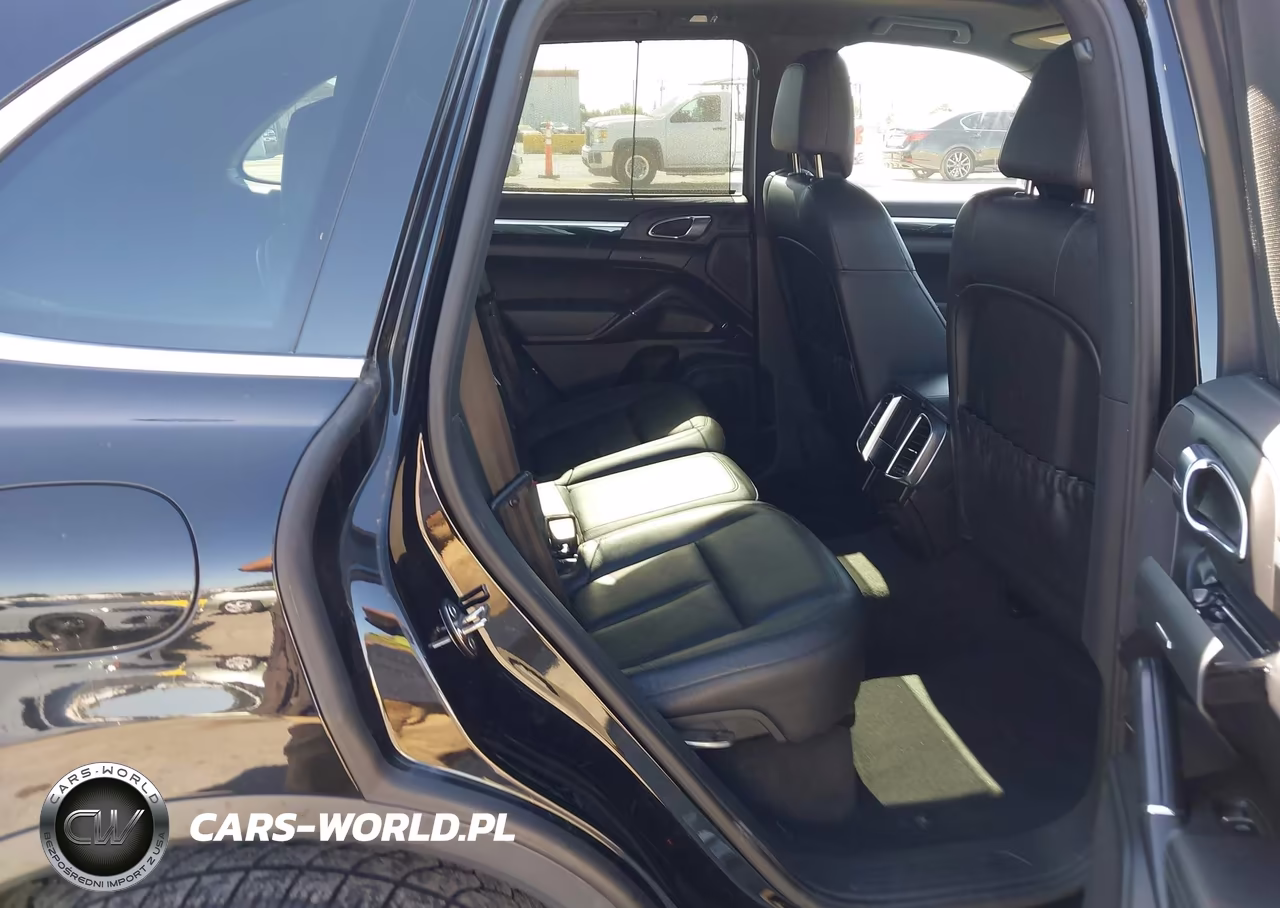 2013 Porsche Cayenne VIN:WP1AA2A24DLA04701 - 8