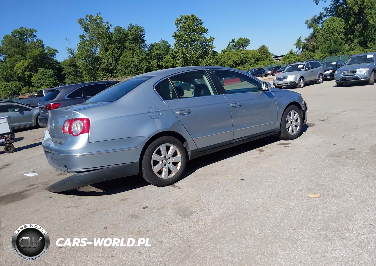2008 Volkswagen Passat Turbo VIN:WVWJK73CX8E049508 - 4