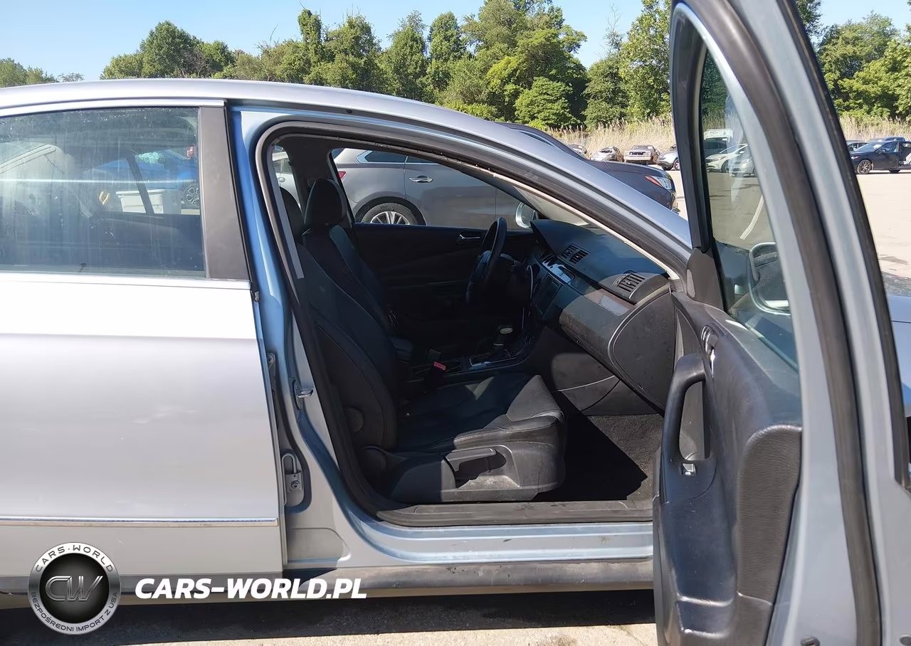 2008 Volkswagen Passat Turbo VIN:WVWJK73CX8E049508 - 5