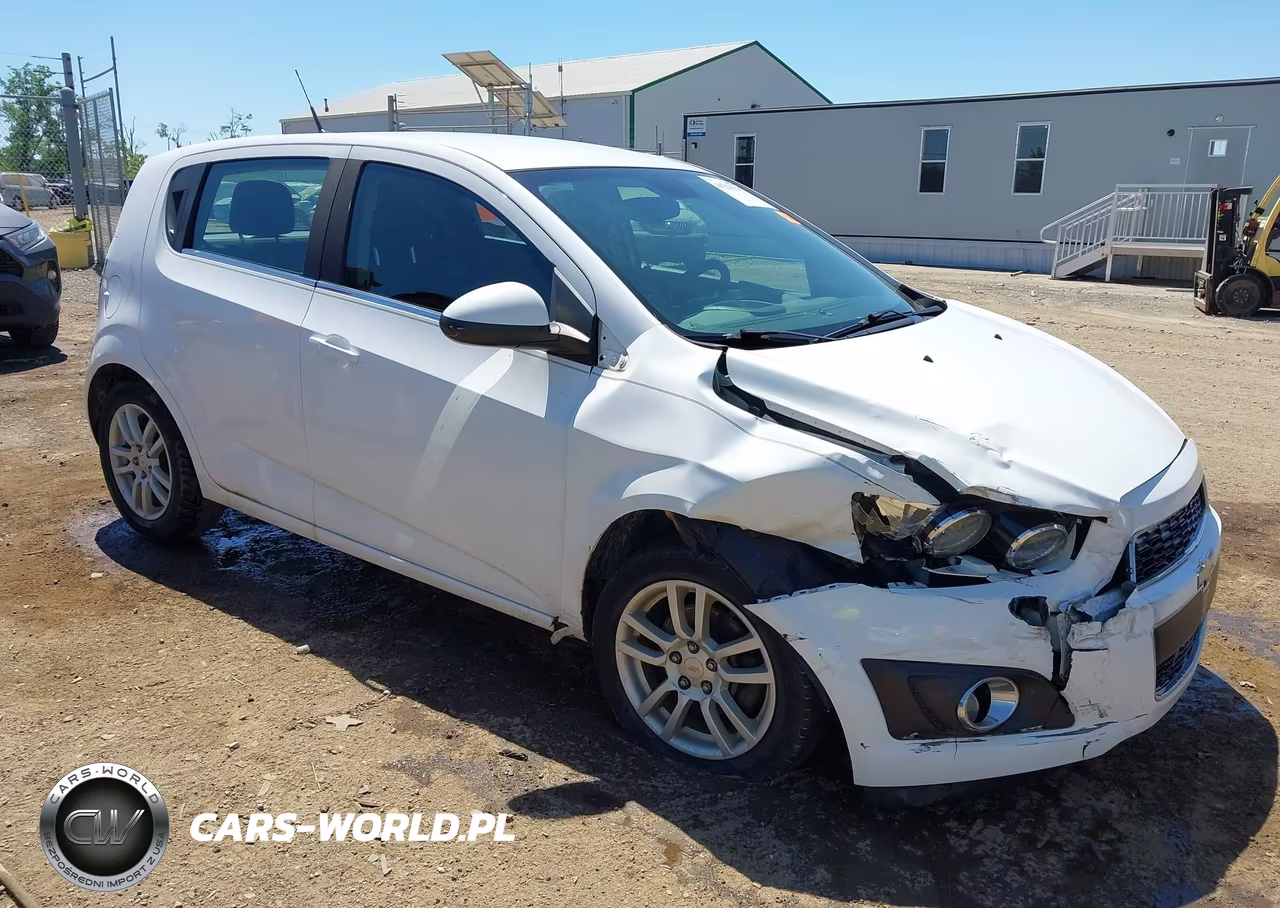 2012 Chevrolet Sonic 2Lt – zdjęcie 1 z 15