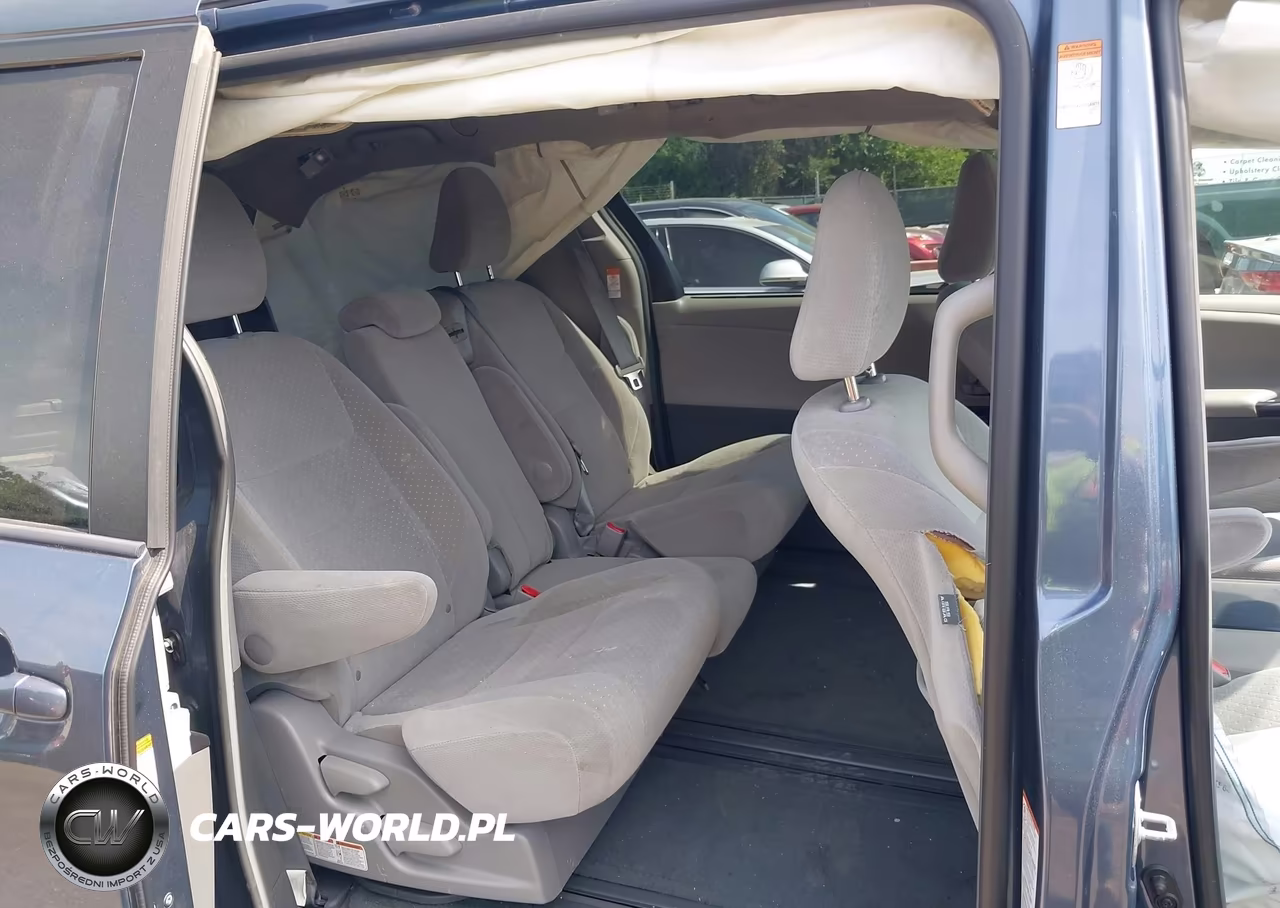 2015 Toyota Sienna Le 8 Passenger VIN:5TDKK3DCXFS570098 - 8
