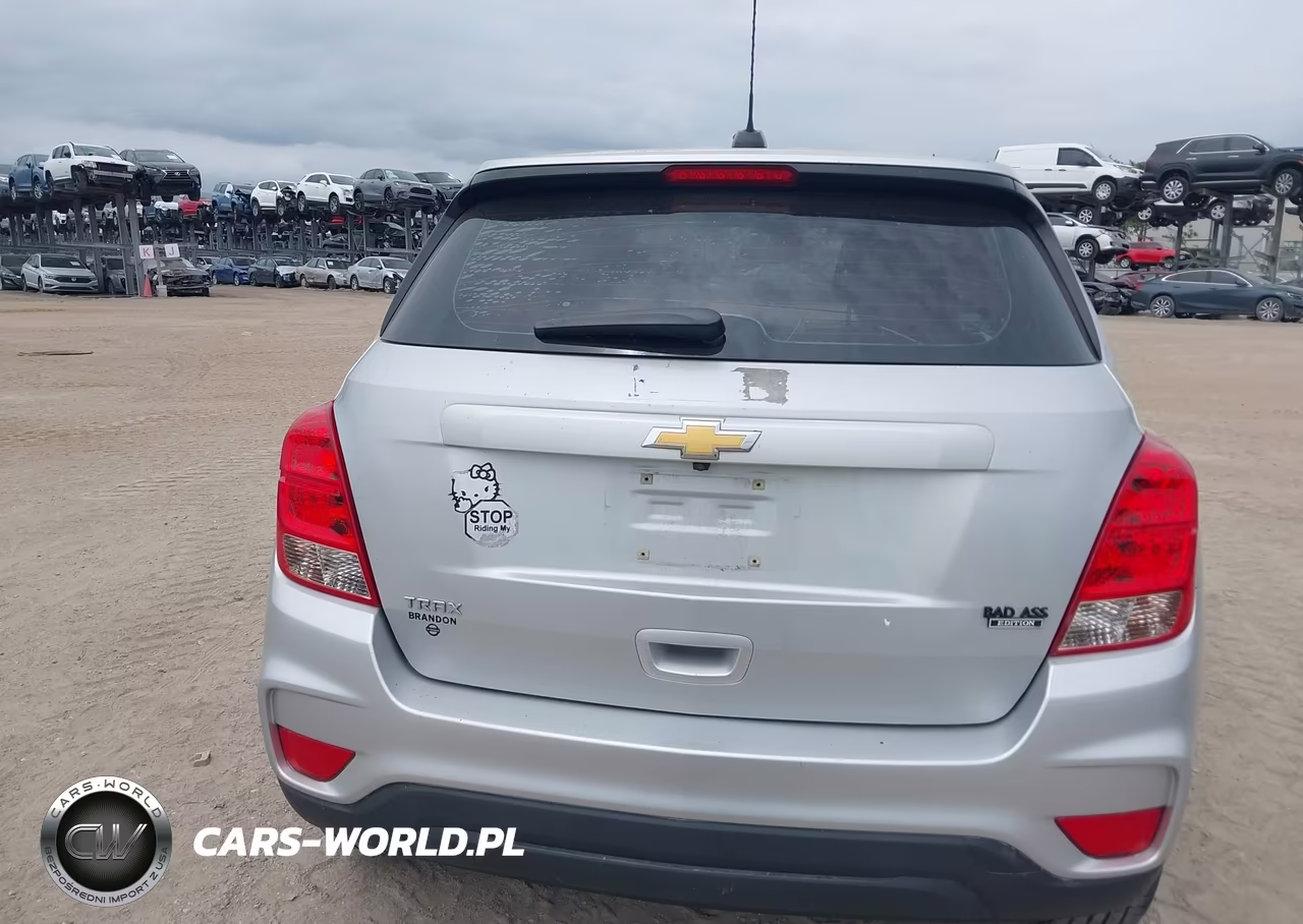 2017 Chevrolet Trax Ls VIN:3GNCJKSB6HL252667 - 16