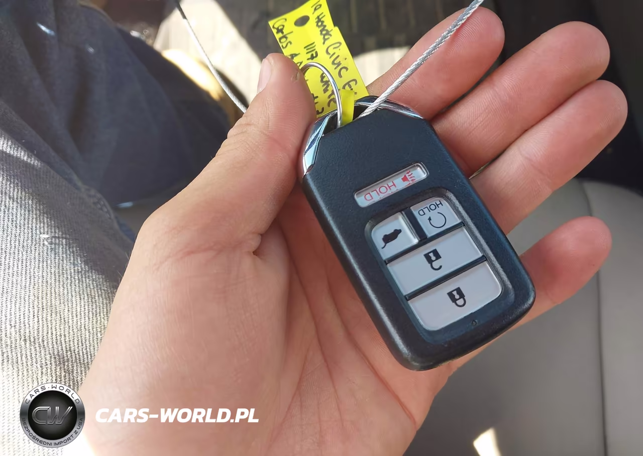 HONDA CIVIC VIN:SHHFK7H64KU201117 - 11
