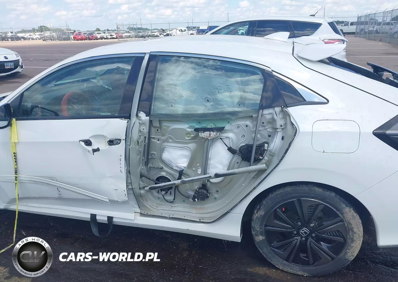 HONDA CIVIC VIN:SHHFK7H64KU201117 - 18