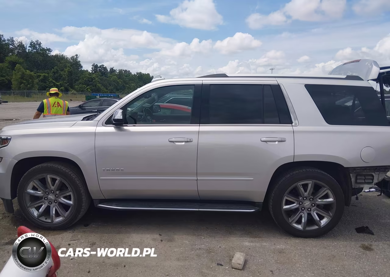2017 Chevrolet Tahoe Premier VIN:1GNSCCKC0HR389763 - 15