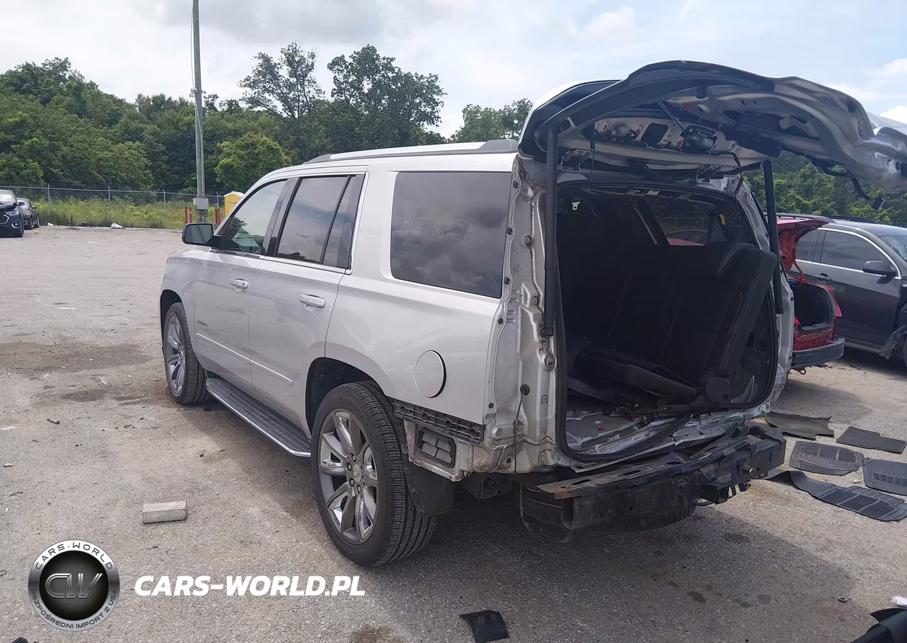 2017 Chevrolet Tahoe Premier VIN:1GNSCCKC0HR389763 - 3