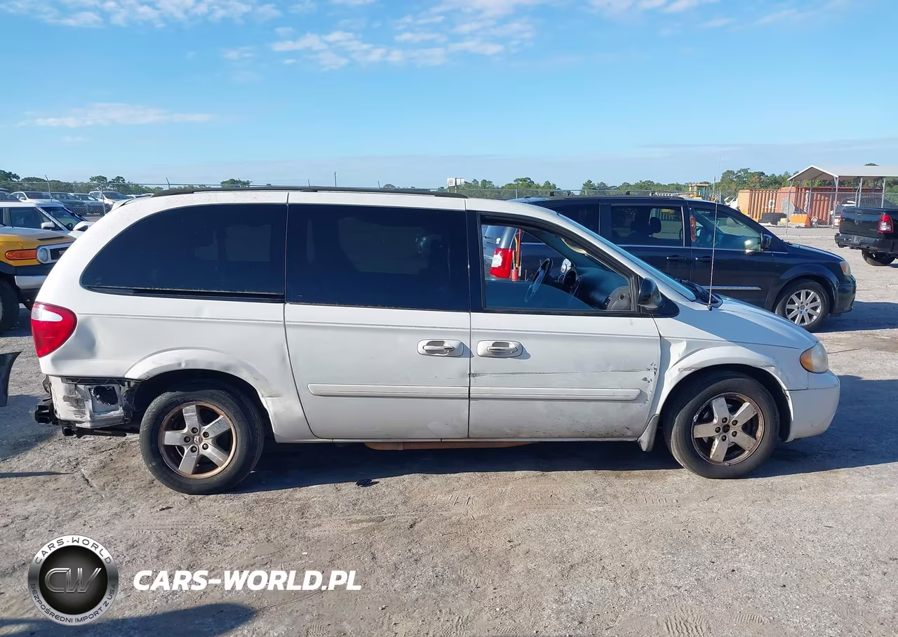 2006 Dodge Grand Caravan Sxt VIN:2D4GP44L56R879843 - 14
