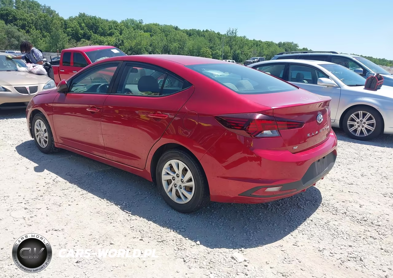 2019 Hyundai Elantra Se VIN:5NPD74LF7KH441618 - 3