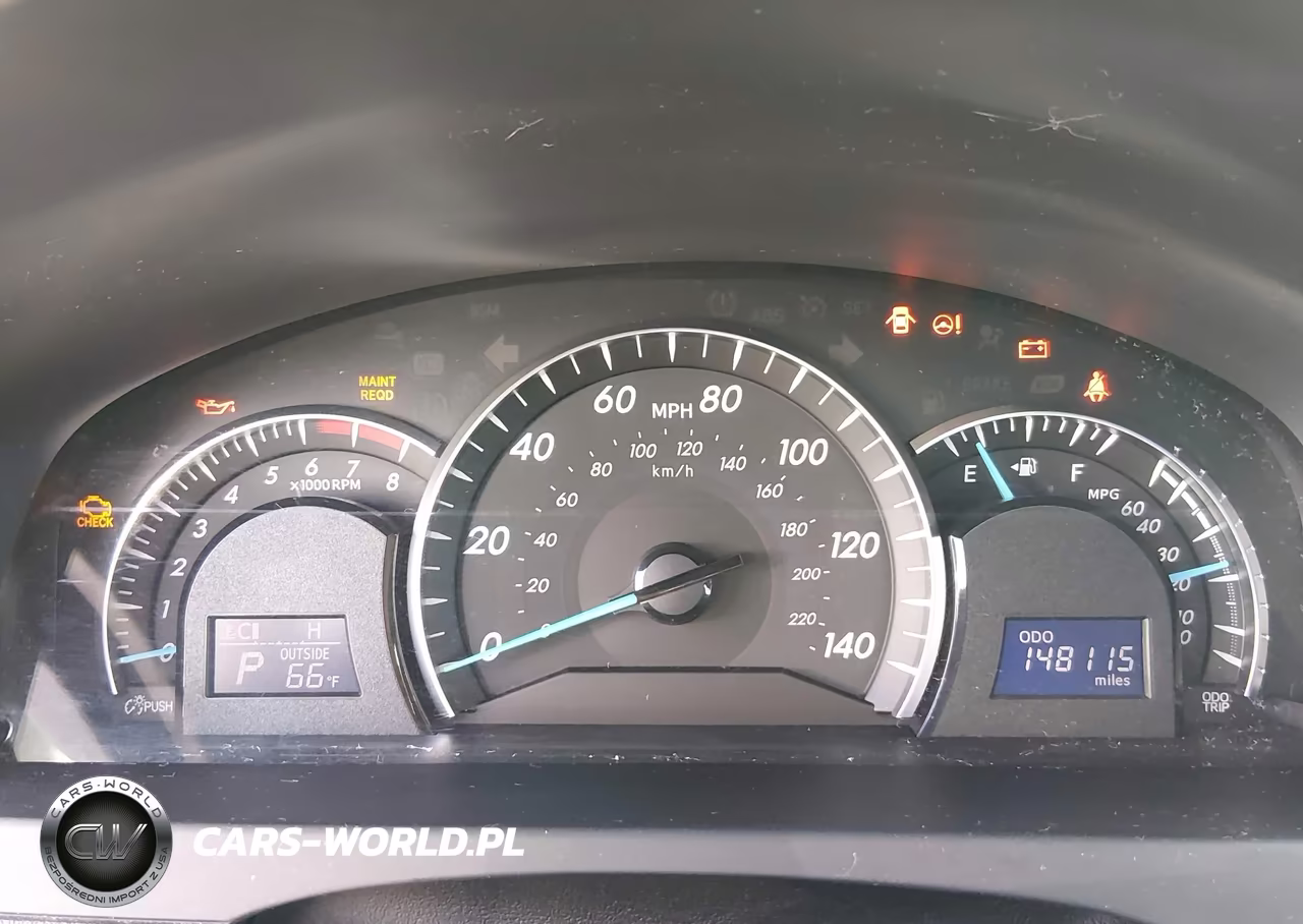 2014 Toyota Camry Xle VIN:4T4BF1FK1ER409972 - 7