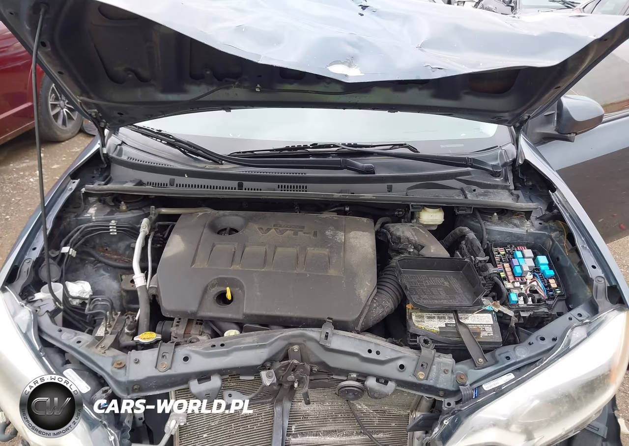 2015 Toyota Corolla Le VIN:2T1BURHE1FC366114 - 10