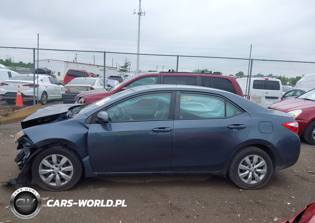 2015 Toyota Corolla Le VIN:2T1BURHE1FC366114 - 13