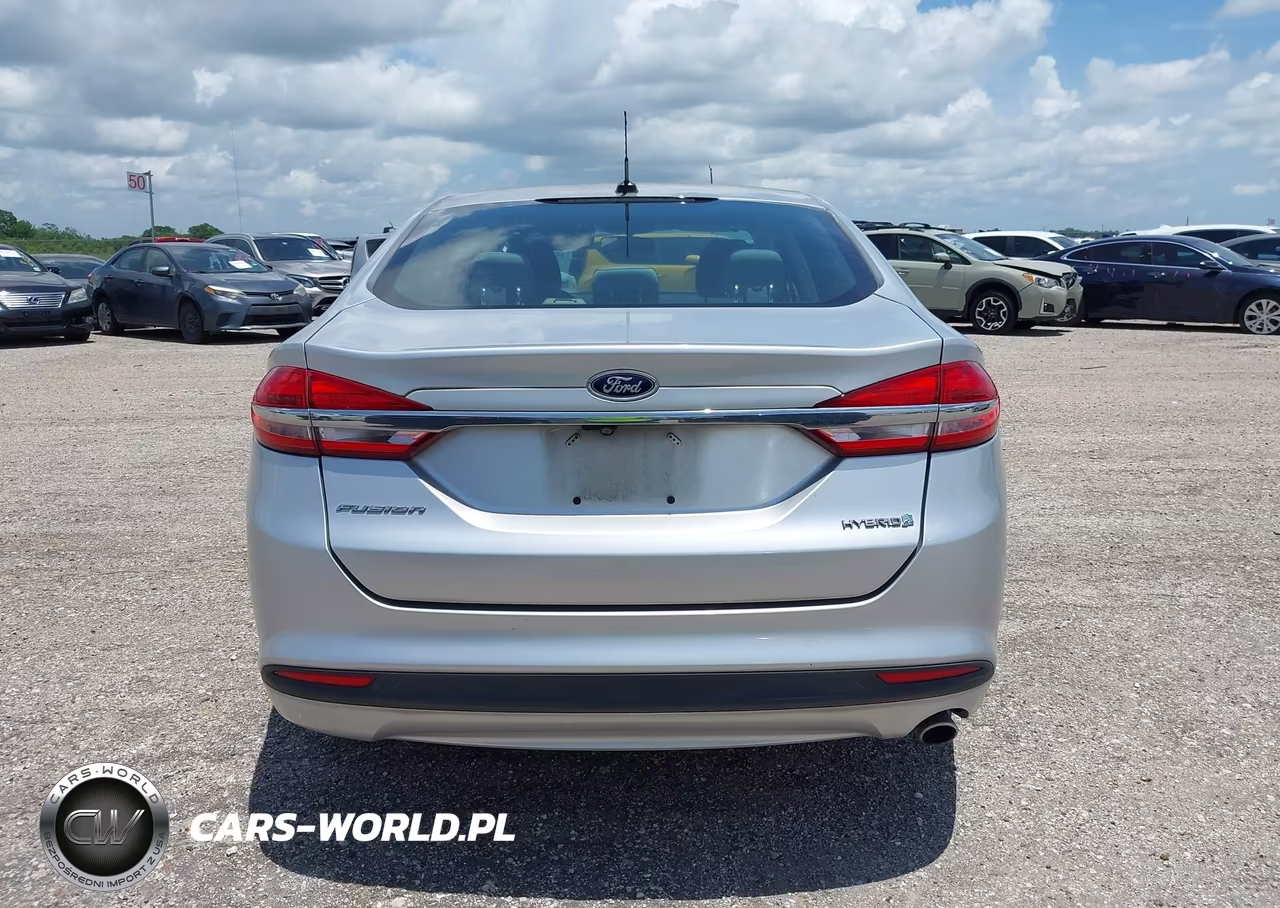 2018 Ford Fusion Hybrid S VIN:3FA6P0UU4JR278958 - 16