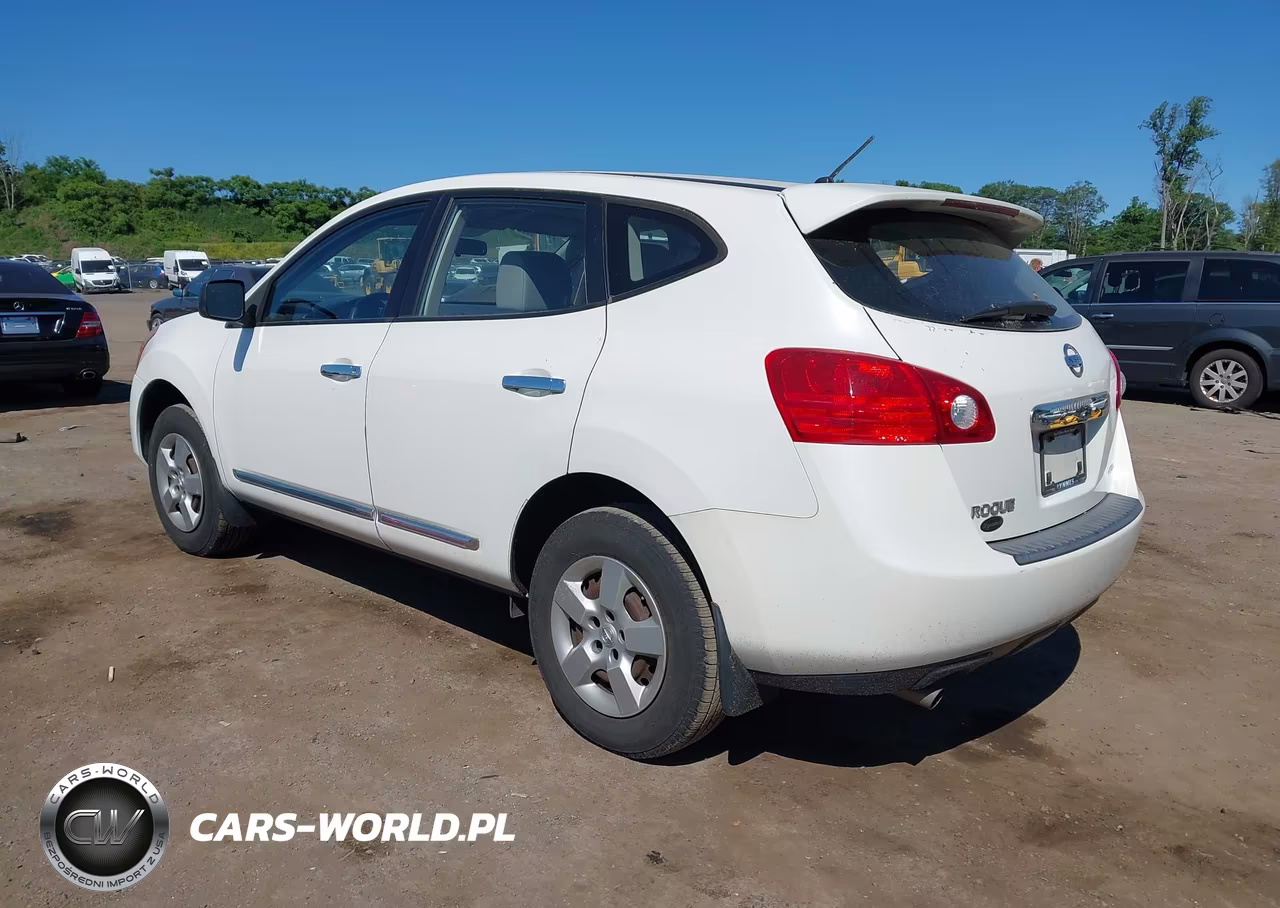 2011 Nissan Rogue S VIN:JN8AS5MV1BW282588 - 3