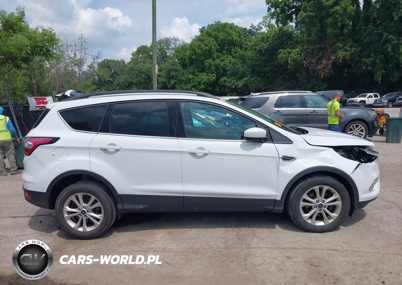 2018 Ford Escape Se VIN:1FMCU0GD1JUB51199 - 13