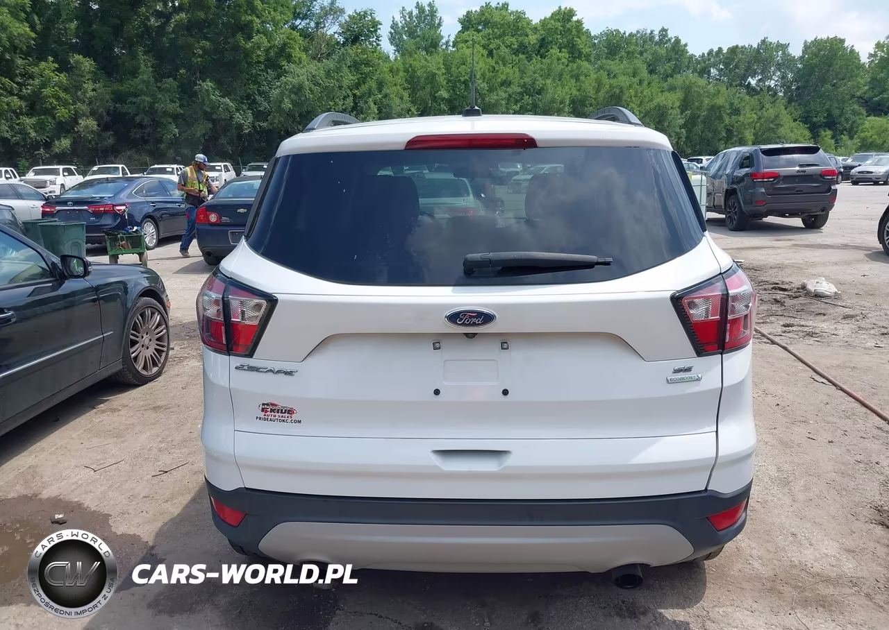 2018 Ford Escape Se VIN:1FMCU0GD1JUB51199 - 16