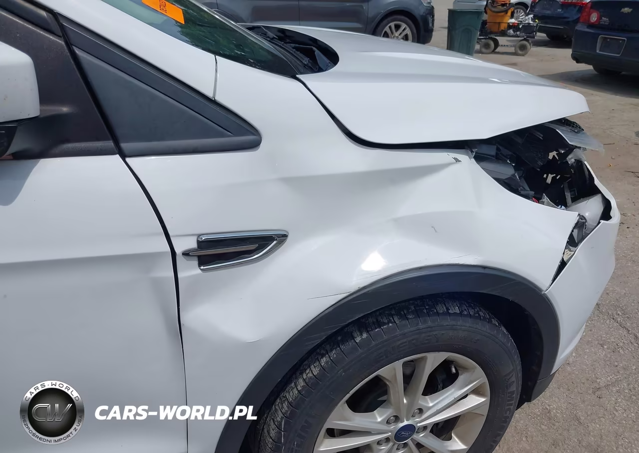 2018 Ford Escape Se VIN:1FMCU0GD1JUB51199 - 17