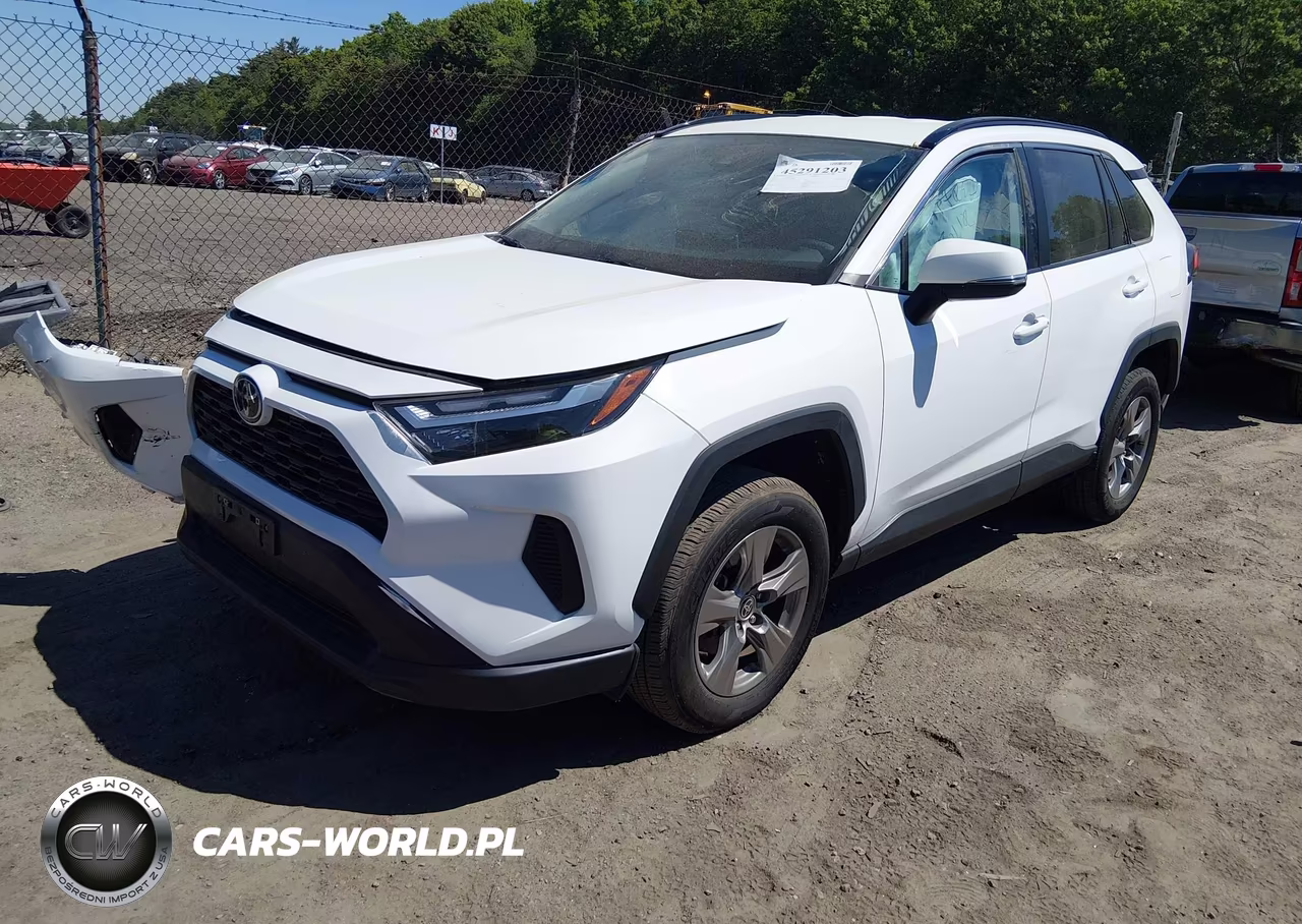 2024 Toyota Rav4 Xle VIN:2T3W1RFV2RW319665 - 2