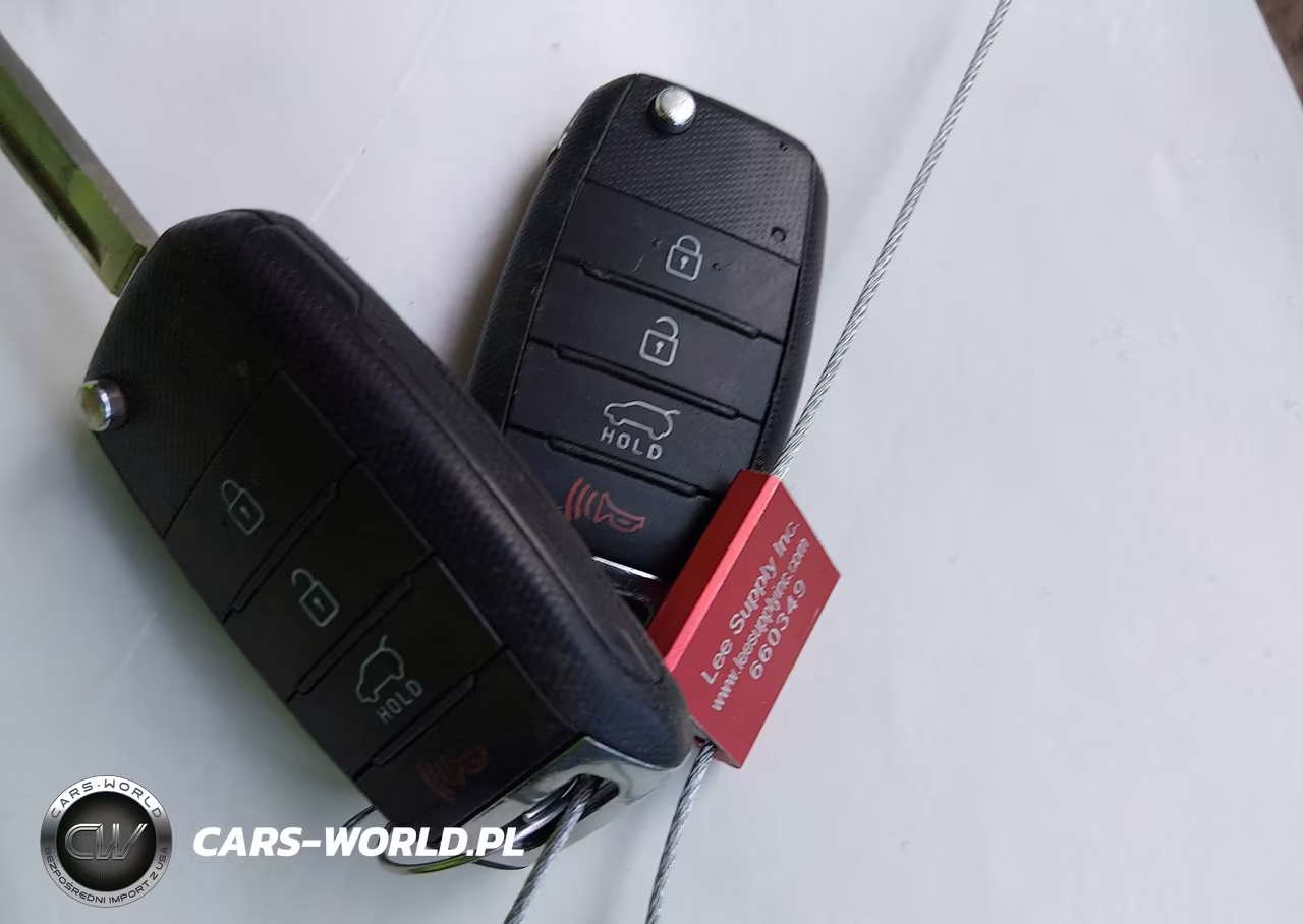 2017 Kia Sorento 2.4L L VIN:5XYPG4A3XHG262236 - 11