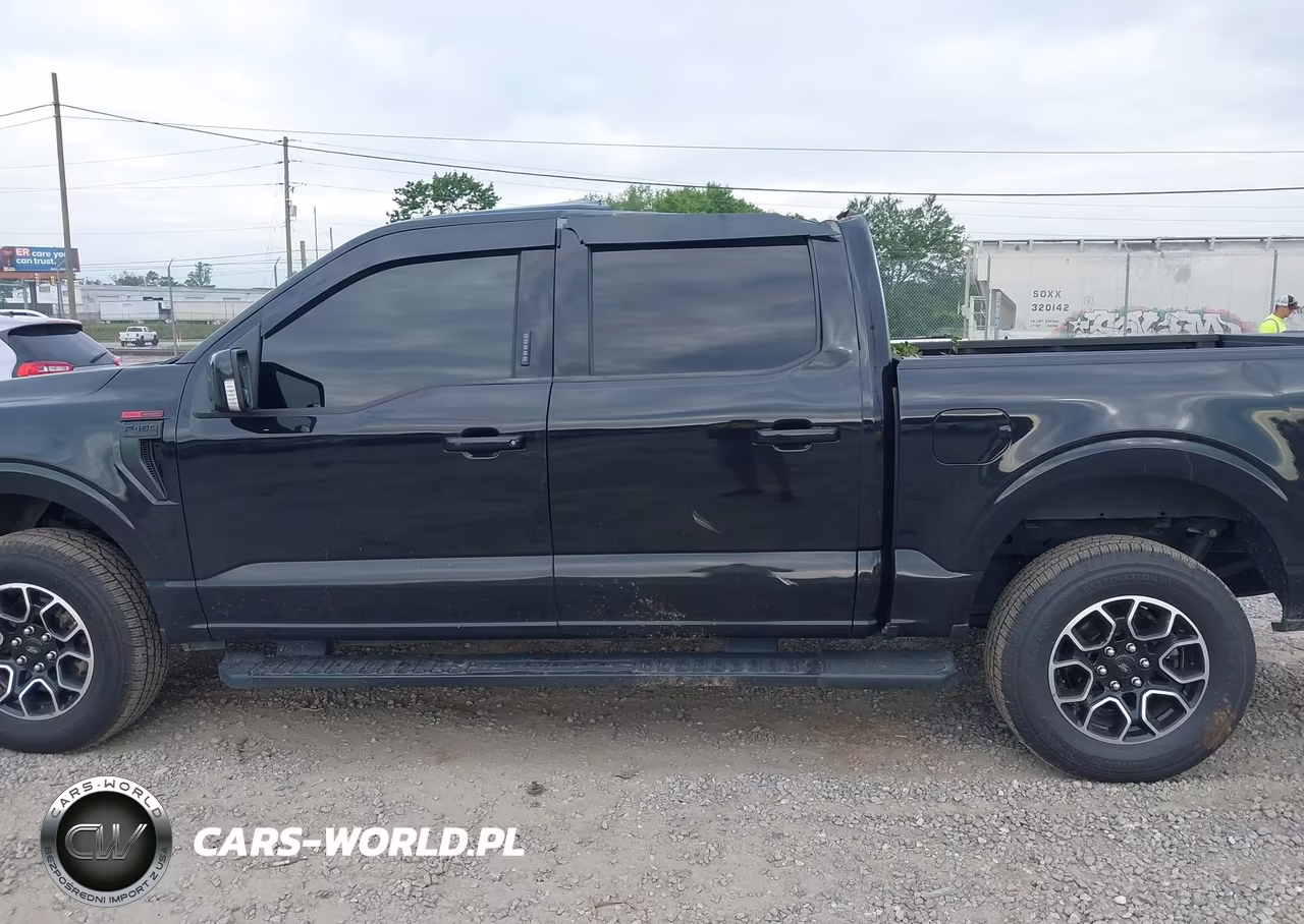 2023 Ford F-150 Xlt VIN:1FTFW1E56PFA65686 - 14