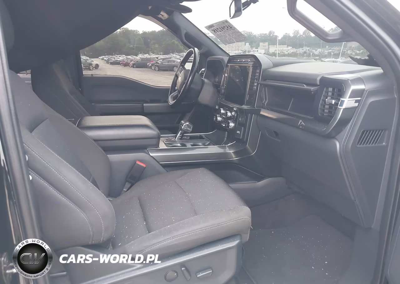 2023 Ford F-150 Xlt VIN:1FTFW1E56PFA65686 - 5