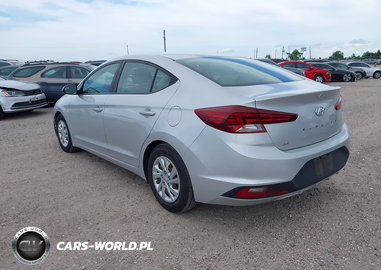 2019 Hyundai Elantra Se VIN:5NPD74LF6KH488056 - 3