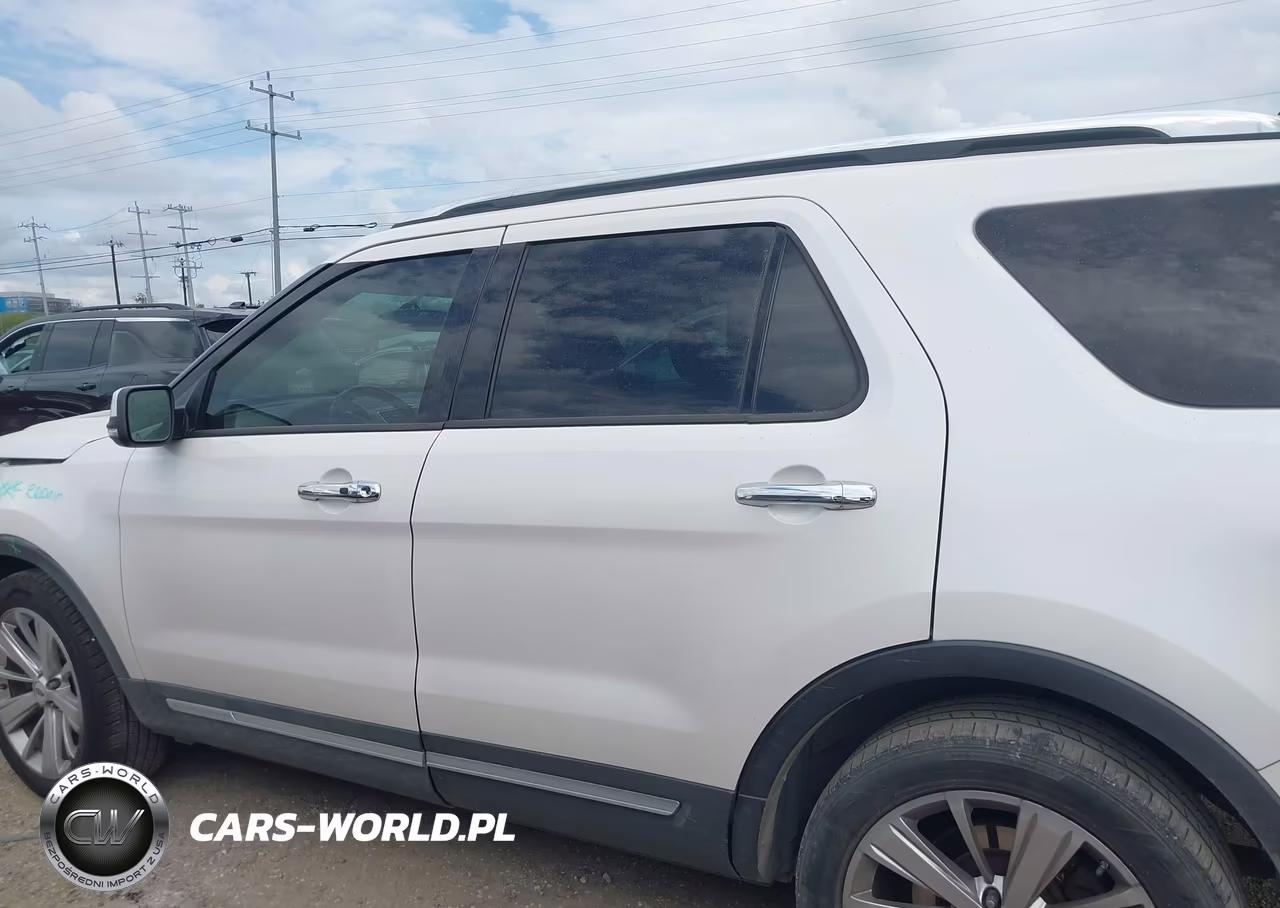 2019 Ford Explorer Limited VIN:1FM5K7F87KGA32715 - 14