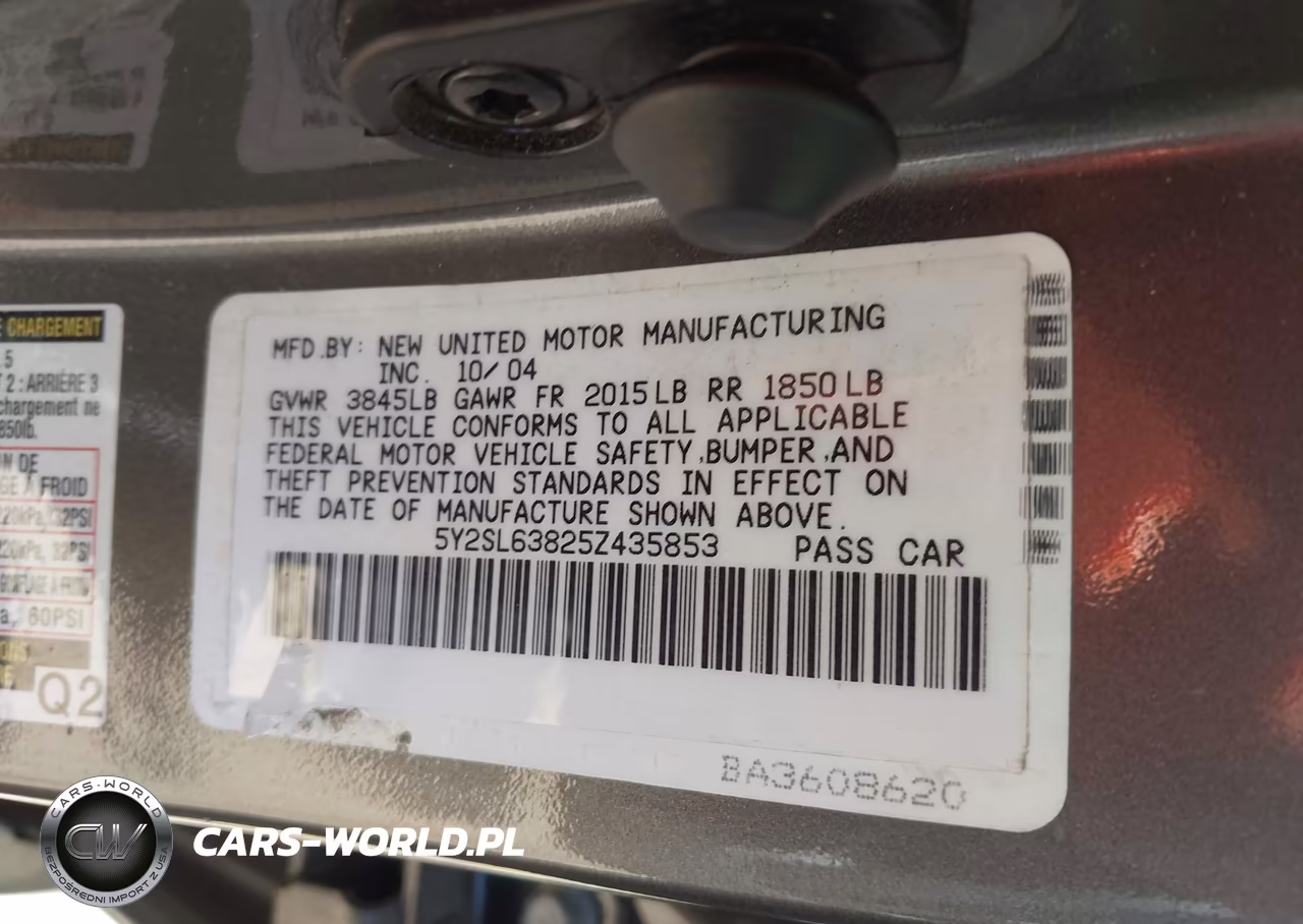 2005 Pontiac Vibe VIN:5Y2SL63825Z435853 - 9