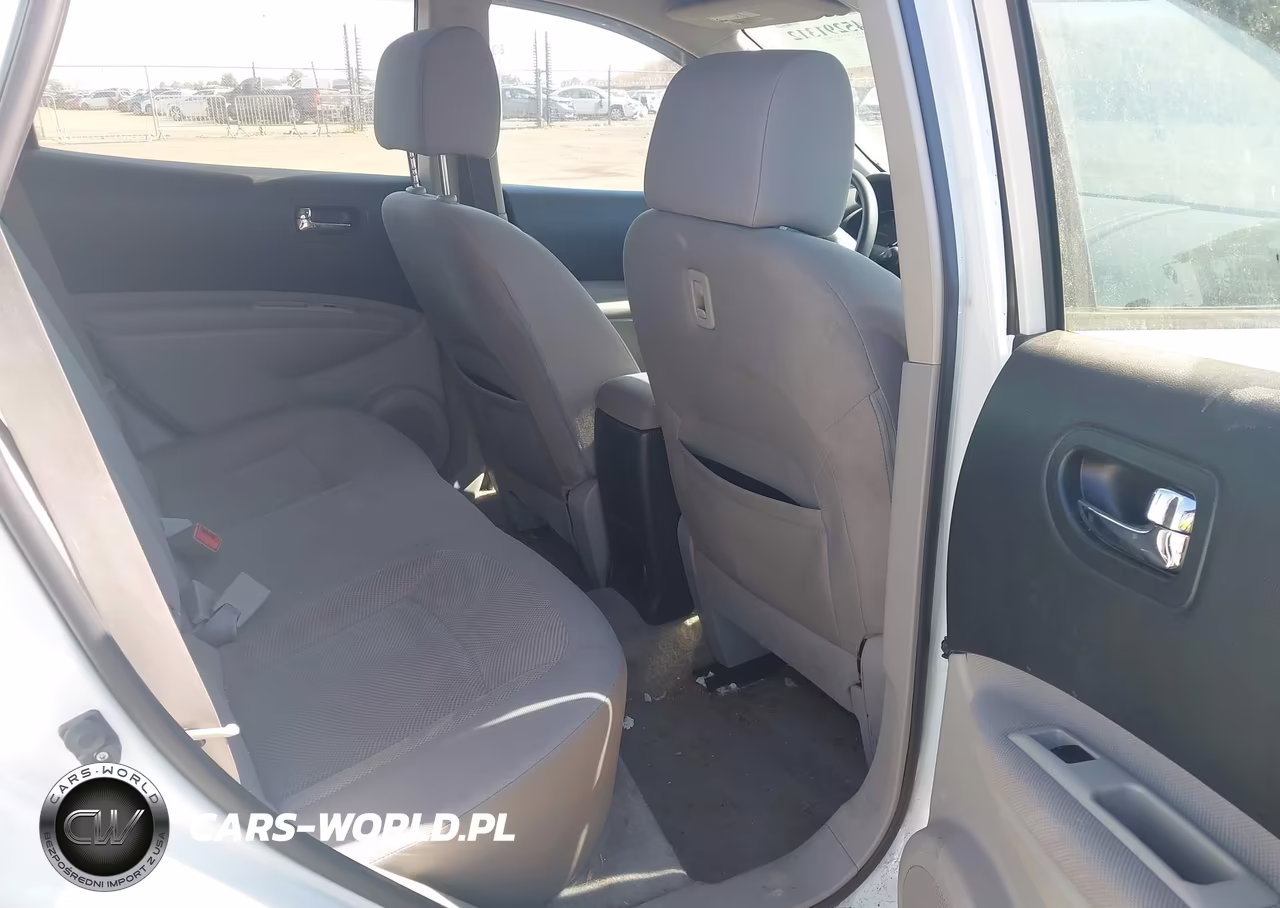 2015 Nissan Rogue Select S VIN:JN8AS5MT9FW161909 - 8