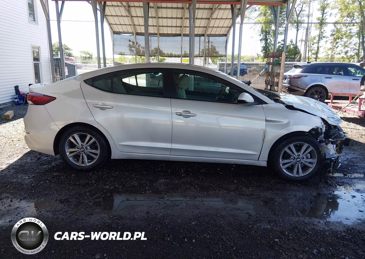 2017 Hyundai Elantra Value Edition VIN:KMHD84LF9HU422902 - 13