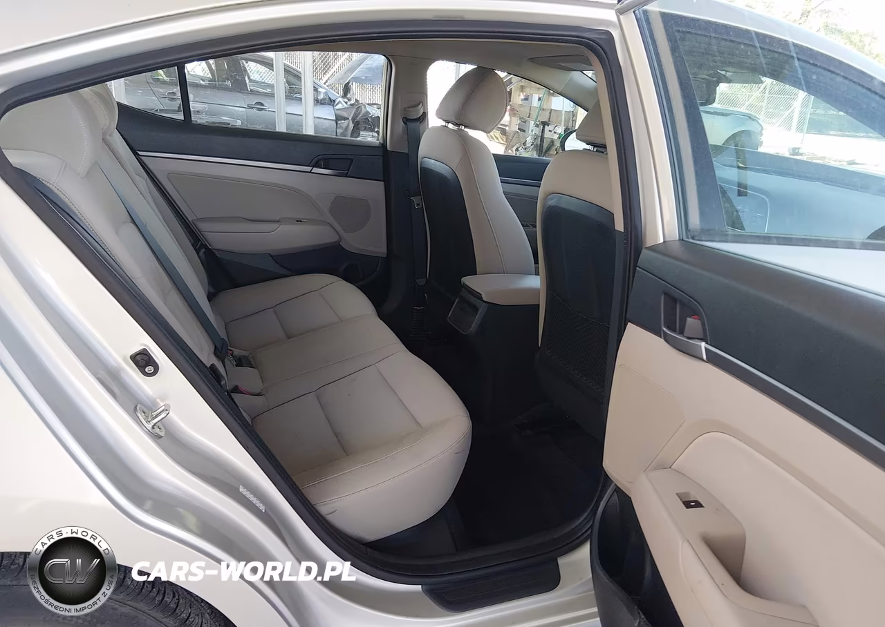 2017 Hyundai Elantra Value Edition VIN:KMHD84LF9HU422902 - 8