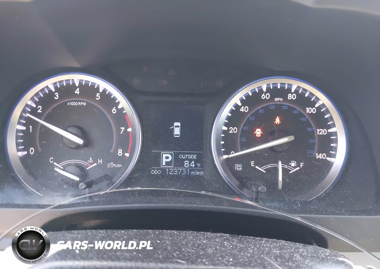 2016 Toyota Highlander Le V6 VIN:5TDBKRFH4GS317548 - 7